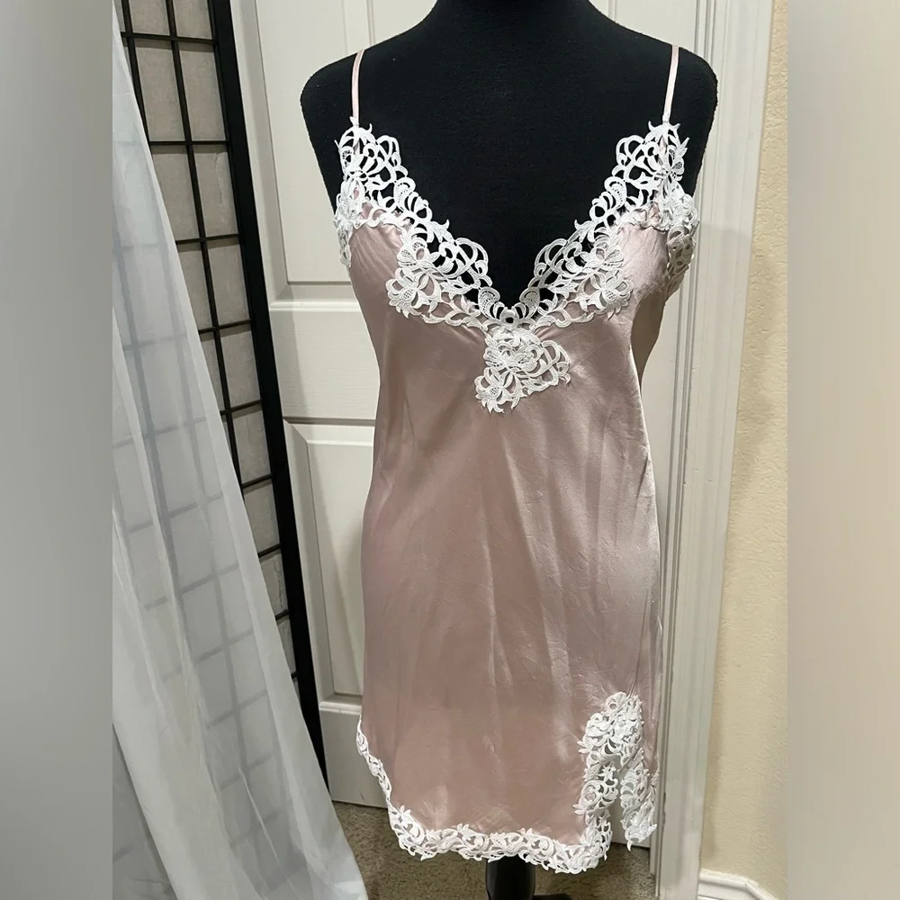 THXSILK Silky Blush Pink Lace Trim Slip SILK Dress women SIZE 8/10